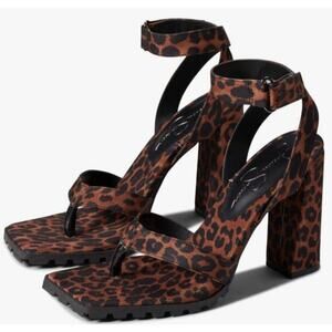 Jessica Simpson Kielne Animal Print Square Toe Ankle Strap Heel Sandals Size 9